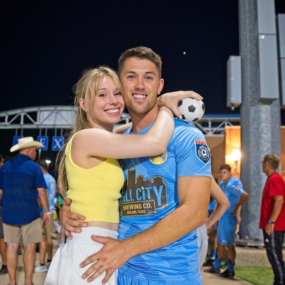 Meet your Posher, Madeleine - Picture 12 of 15